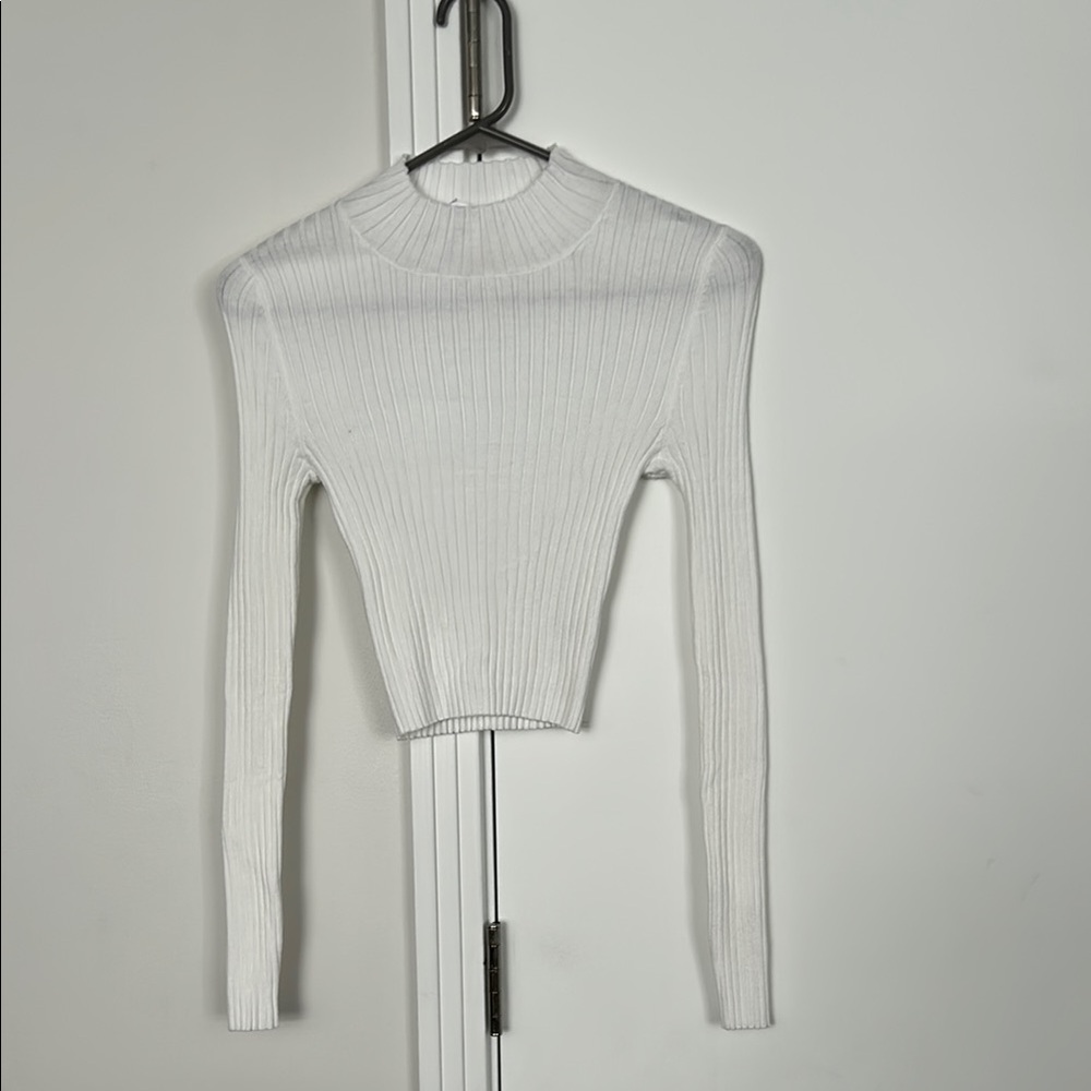 La Hearts White Ribbed Long Sleeve Crop Top NWT
